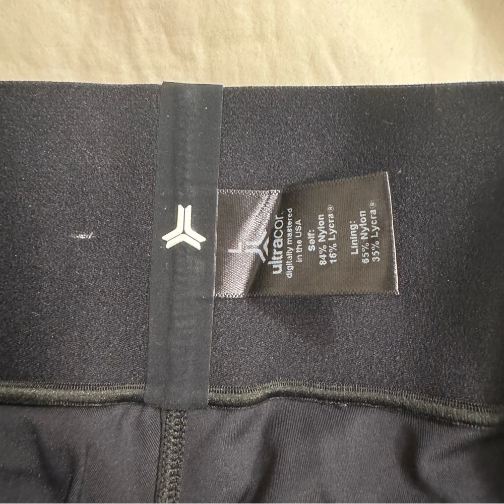 Ultracor Ultra Lux Knockout Star Leggings in Nero & Patent Nero - Sz: L - Picture 8 of 10